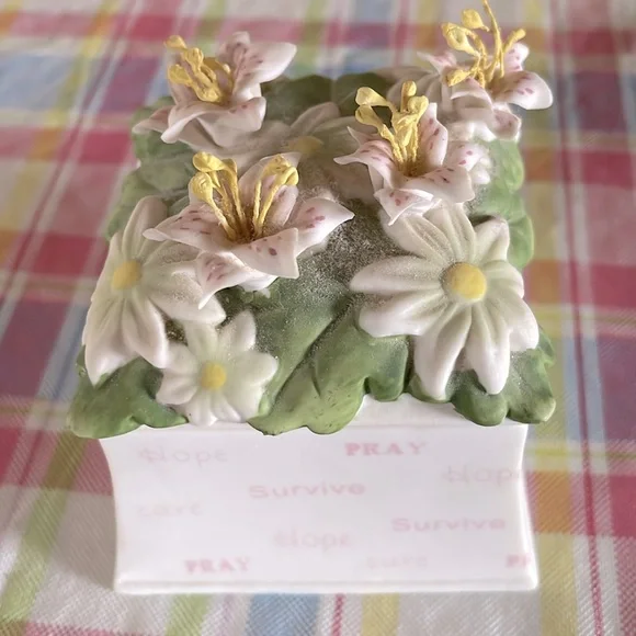 Jewelry Organizers - Picture 5 of 10